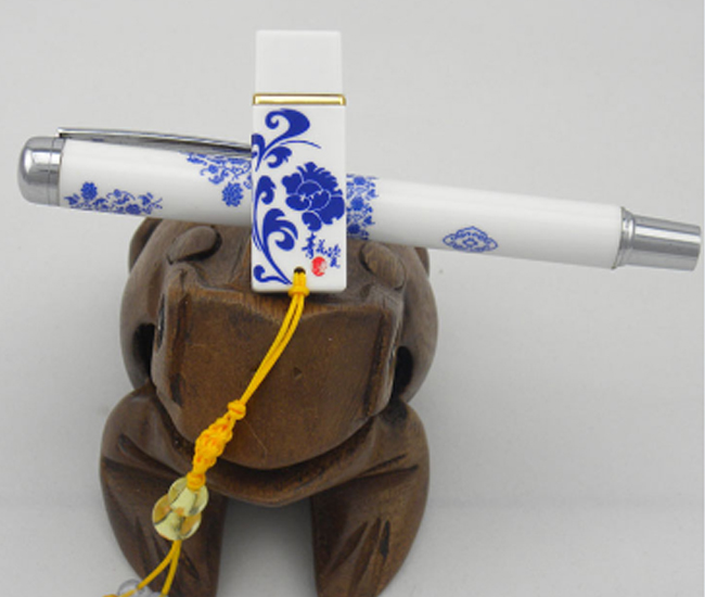 青花瓷U盤+筆+鼠標三件套禮品U盤   深圳U盤制作廠家