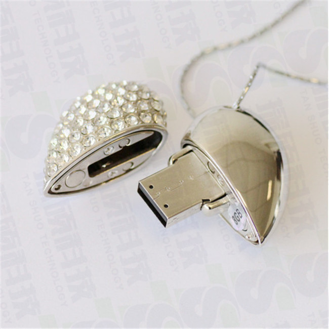 愛心珠寶U盤禮品 高端時(shí)尚水晶心形項(xiàng)鏈優(yōu)盤工廠  愛心珠寶U盤制作廠家