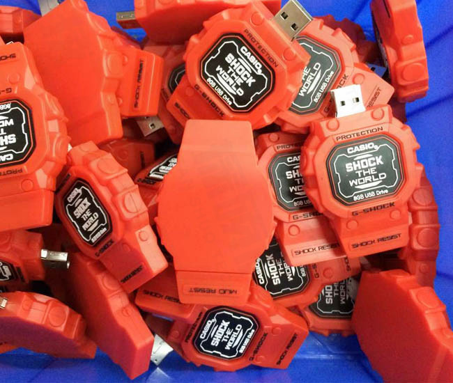 軟膠pvcU盤定制,pvc手表U盤,手腕U盤定做工廠